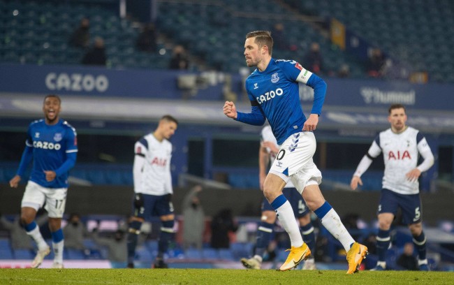 赛的一贯策 赛的一贯策